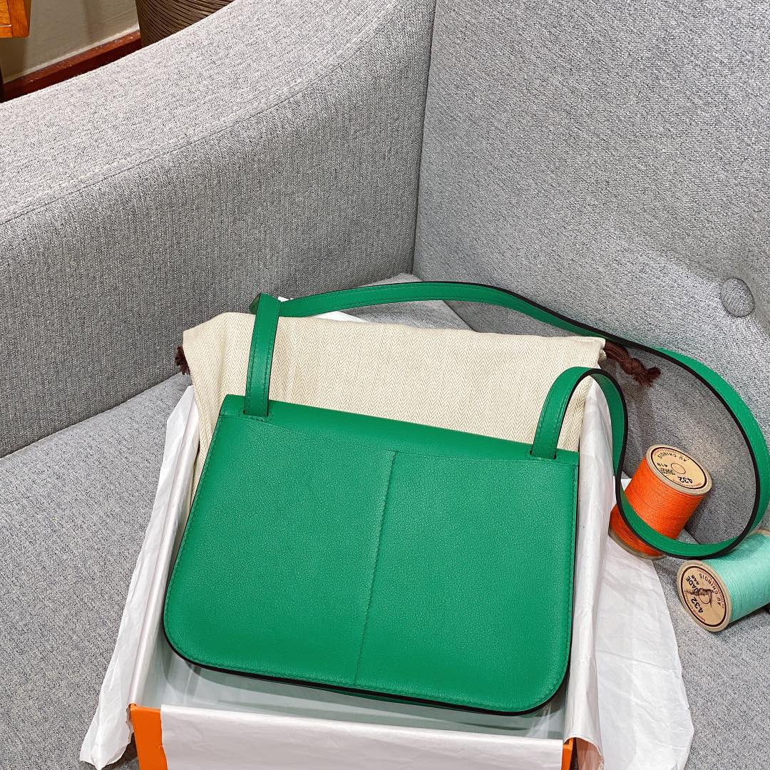 에르메스 미니 할잔백 베르트베르티고 은장 스위프트